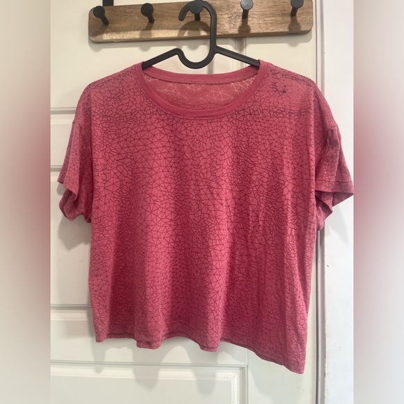 Lululemon Cates Tee - Picture 3 of 6